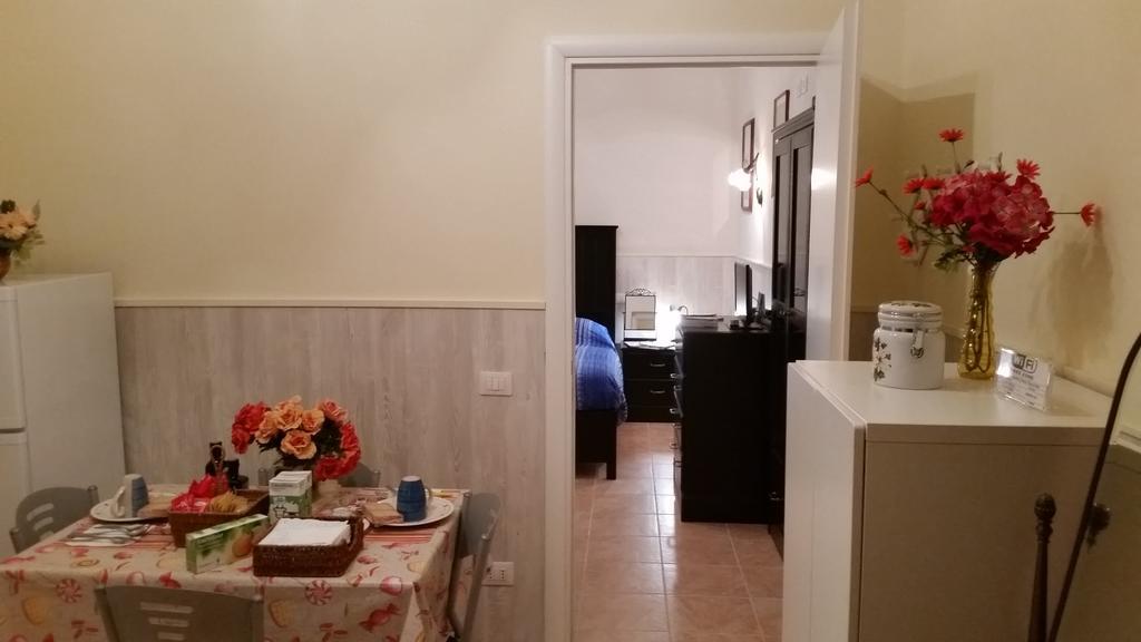 Casa Vacanze Nonno Giulio Roma Esterno foto